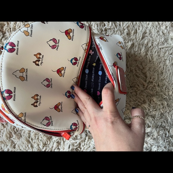 Loungefly Backpack - Picture 4 of 4